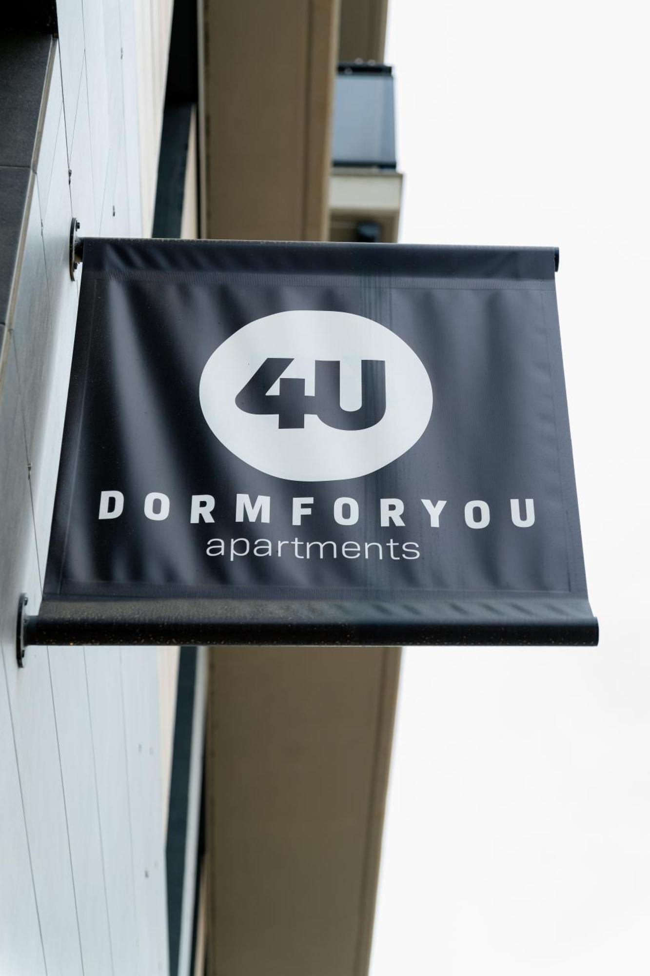 Dorm4You Arena 2 バレンシア エクステリア 写真